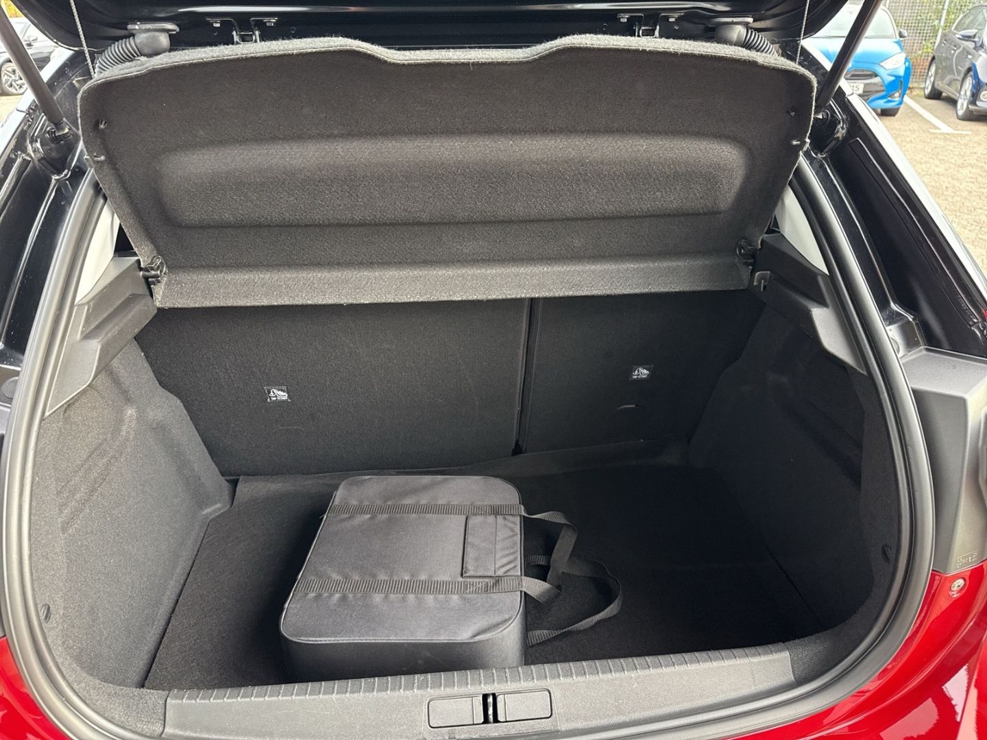 Fahrzeugabbildung Opel Corsa-e Corsa F e Edition Navi LED Apple CarPlay