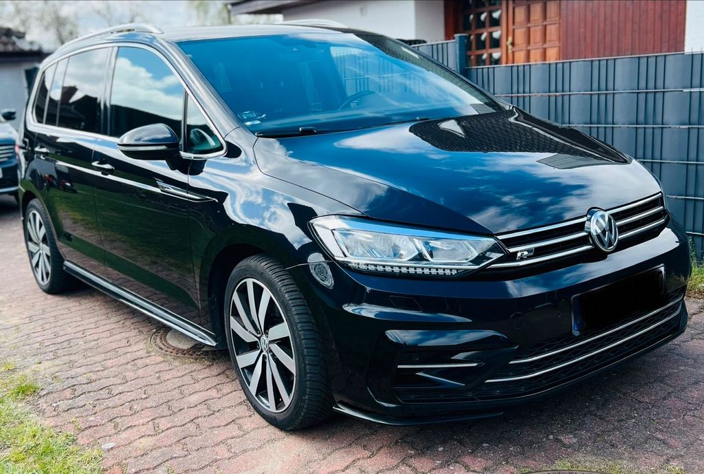 Image of Volkswagen Touran
