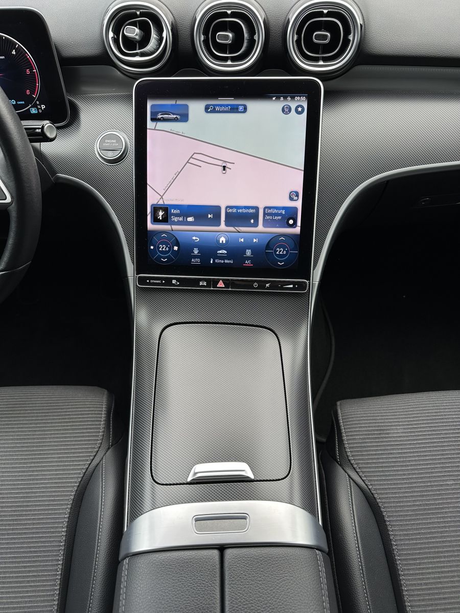 Fahrzeugabbildung Mercedes-Benz C 200d T Avantgarde NAV+LED+VCOCK+CARPLAY+1HD+PP