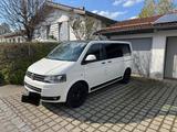 Volkswagen T5 Multivan - weiße Volkswagen T5 Multivan