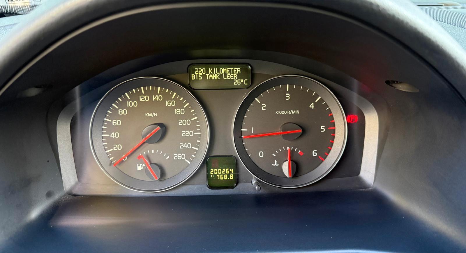 Volvo V50 2008 — photo 16