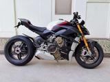 Ducati Streetfighter V4 SP - Offers