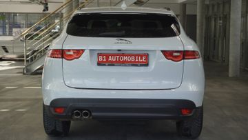 Jaguar F-Pace - 6