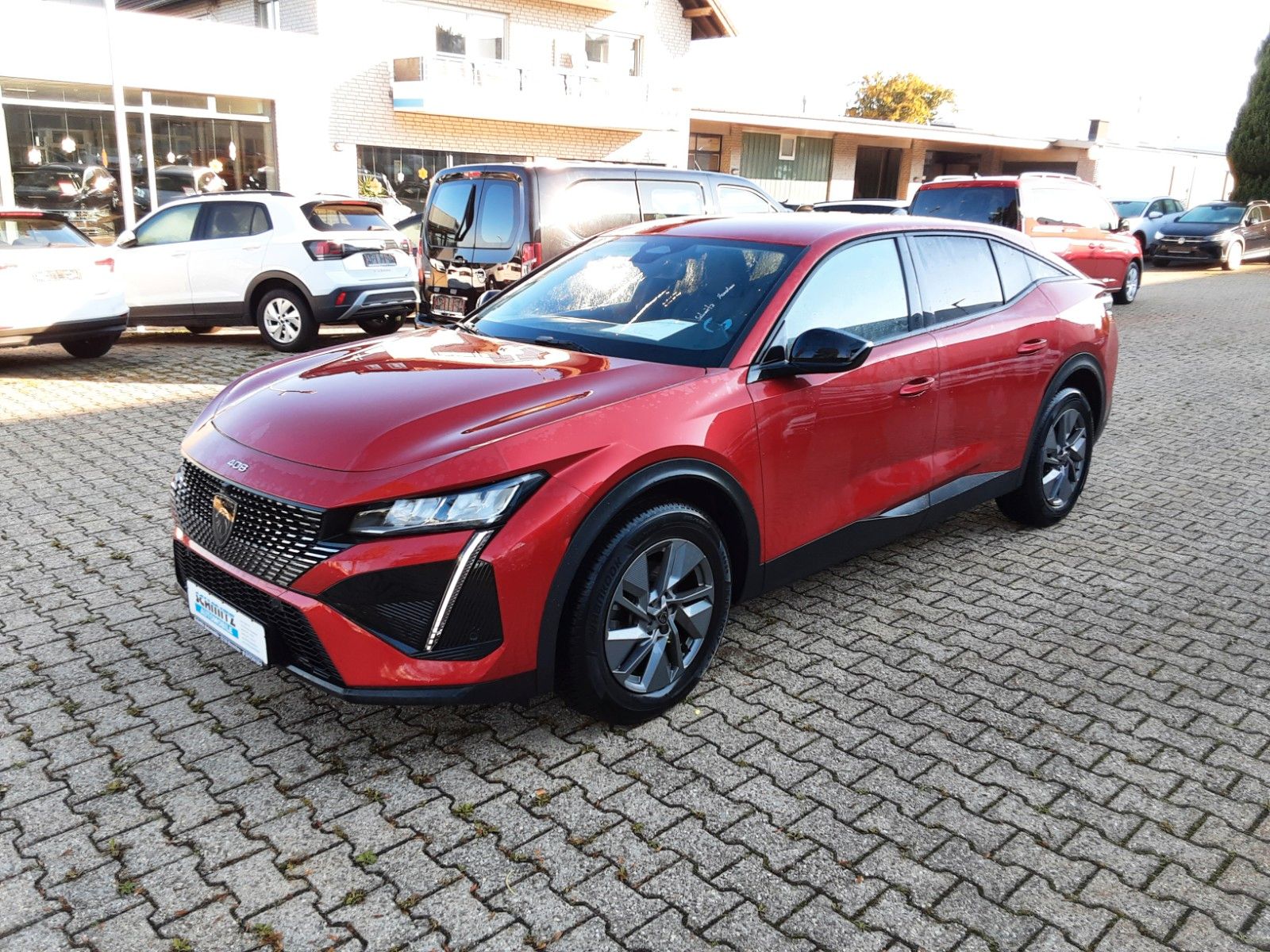Peugeot 408 - 1