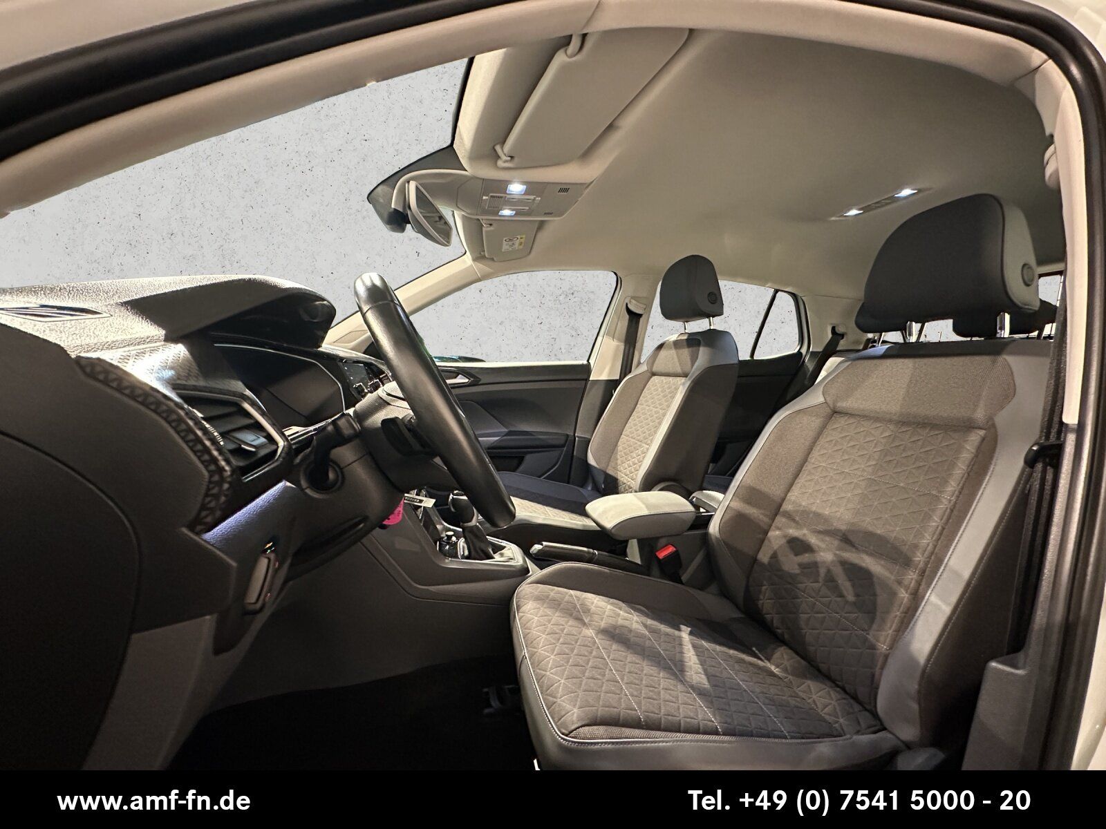 T-CROSS 1.0TSI STYLE DSG | LED | ACC | NAV | RFK