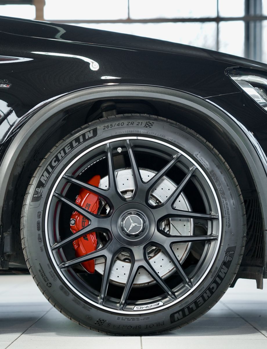 Mercedes Benz Glc 63 Amg