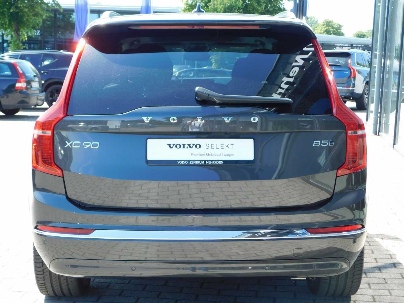 Fahrzeugabbildung Volvo XC90 Diesel B5 D AWD Ultimate Bright