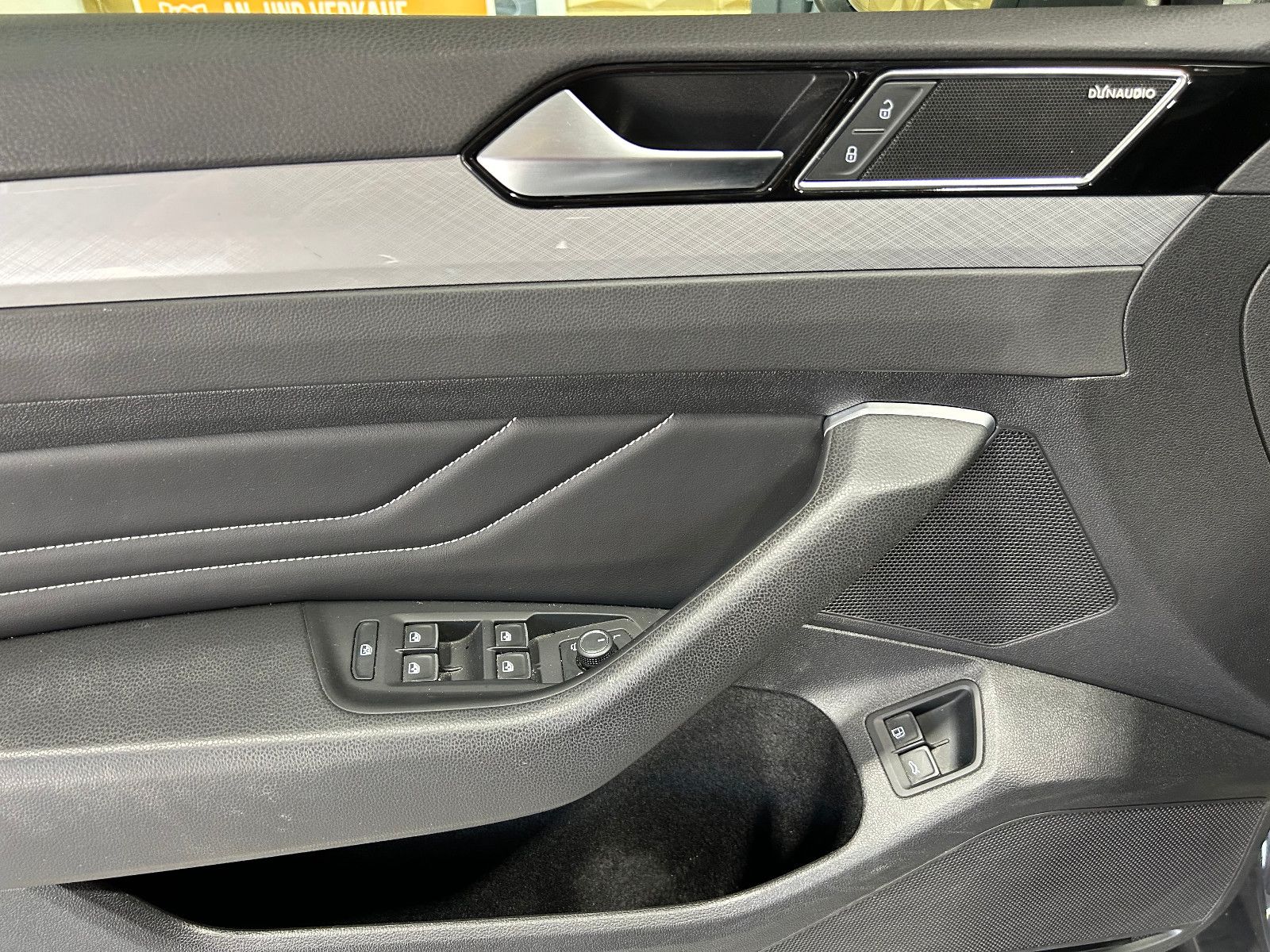 Fahrzeugabbildung Volkswagen Passat Variant GTE/APPLE/KAMERA/NAVI/ACC/8-FACH/