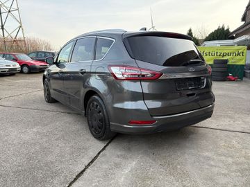 Ford S-Max - 8