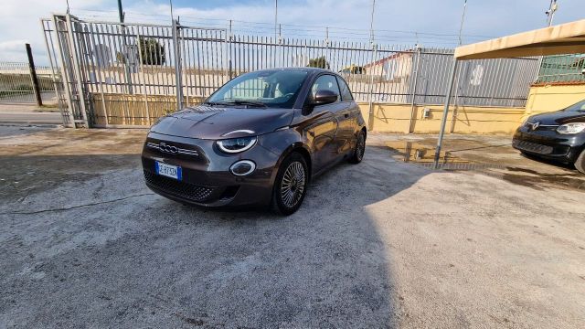 Fiat 500 Fiat 500E La Prima Berlina !!!PRIMO PRE