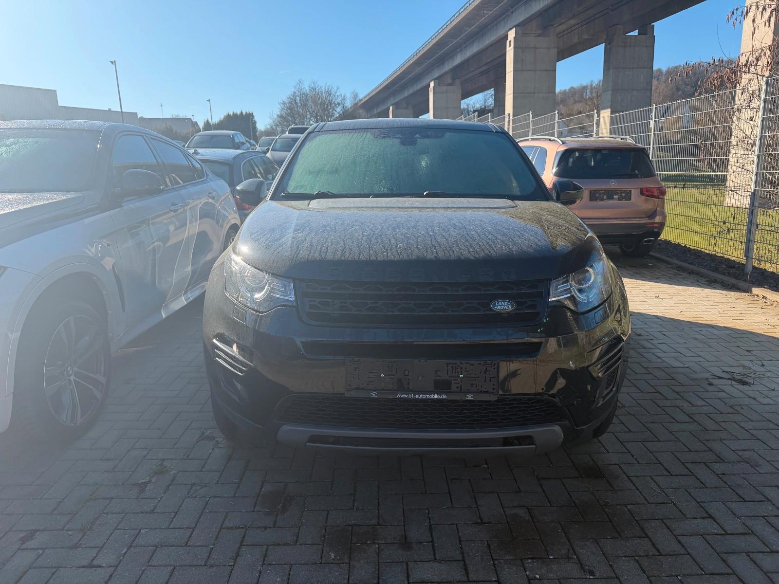 Land Rover Discovery Sport SE AWD*AHK*PANO*DAB*MERIDIAN*KAM