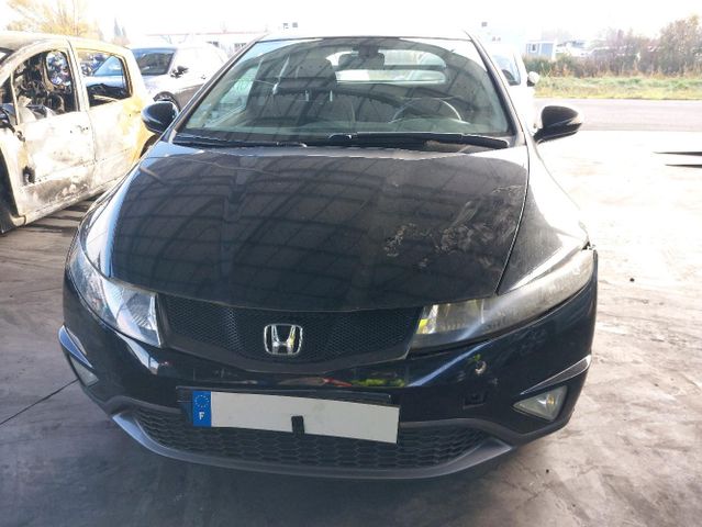 Honda CIVIC VIII (2) 2.2 I-CDTI 140