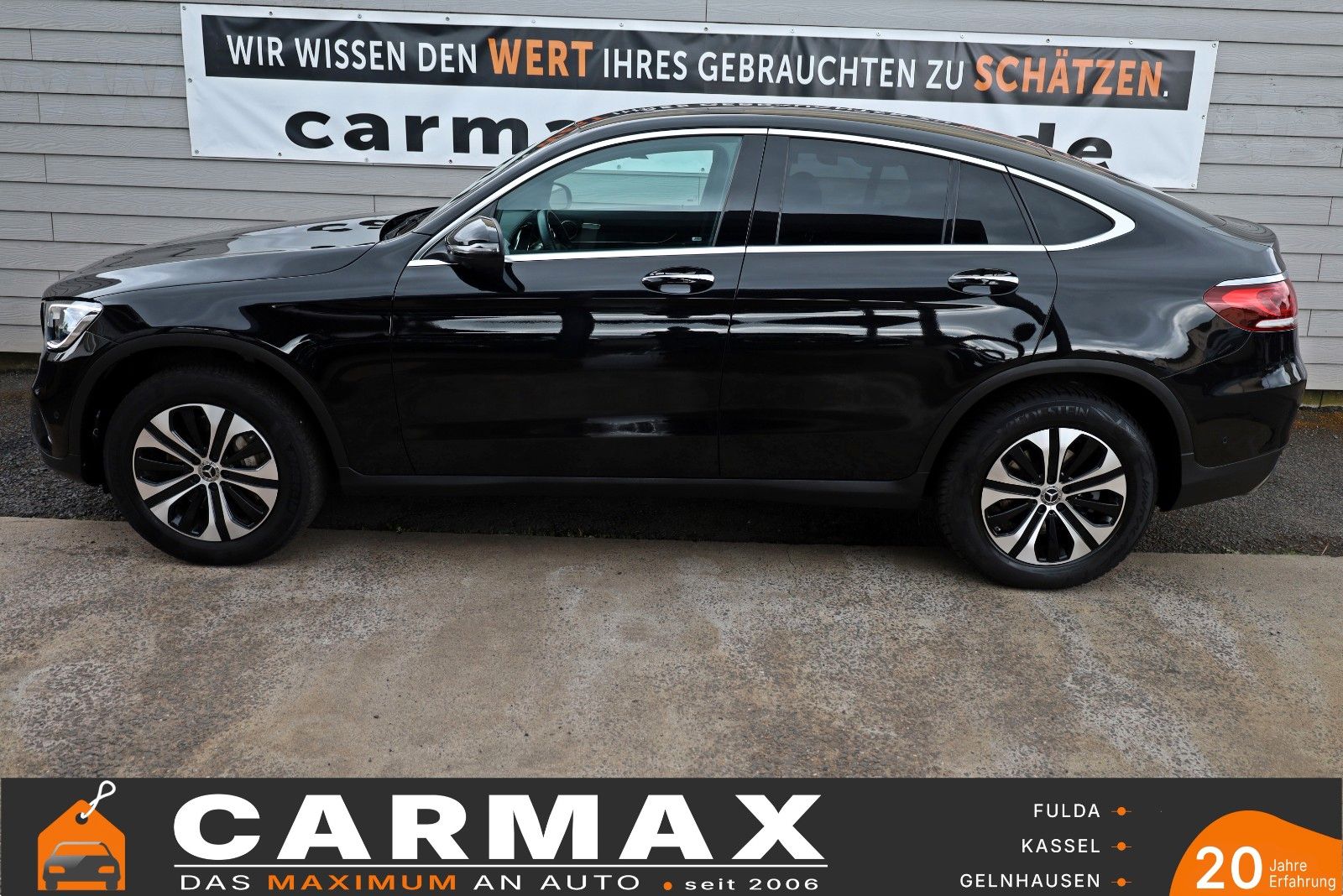 Fahrzeugabbildung Mercedes-Benz GLC 300e Coupe 4M,Leder,Navi,LED,GSD,360Kamera