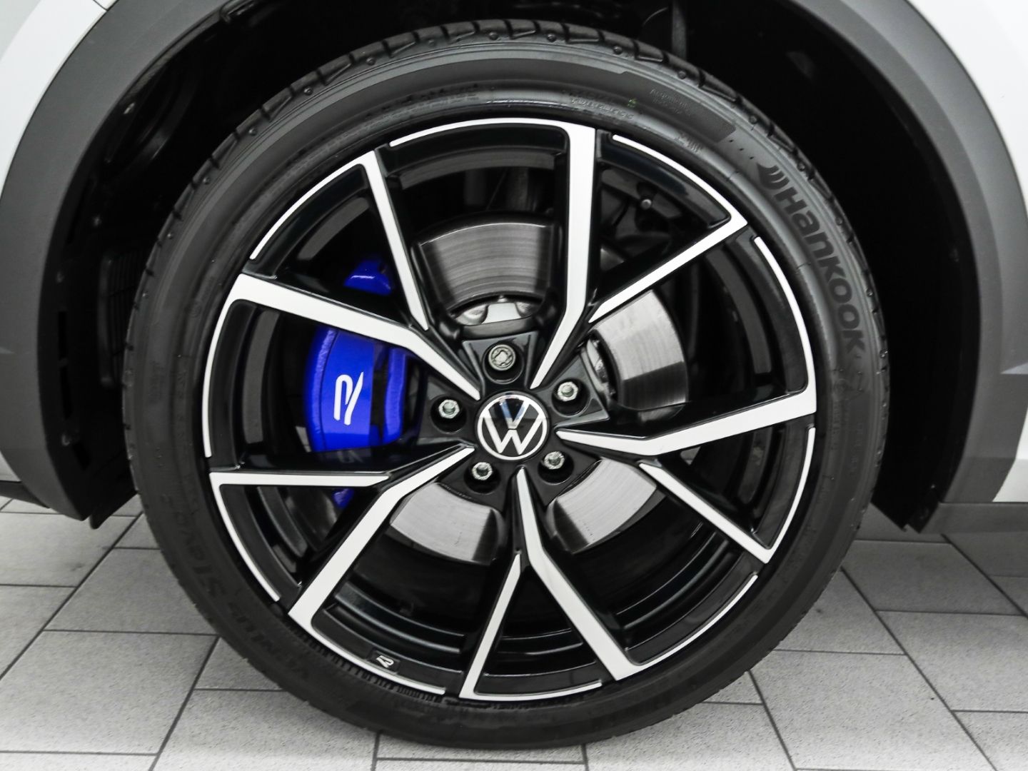 Volkswagen T-Roc R DSG 4M Performance Pano AHK IQ.Drive foto 3