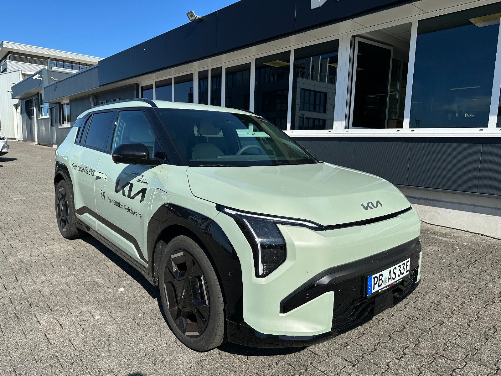 Fahrzeugabbildung Kia EV3  81.4 GT-LINE DWP COM