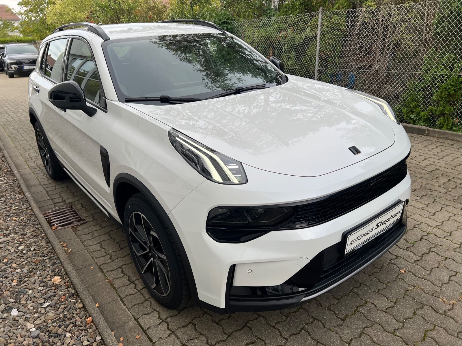 Lynk & Co 01