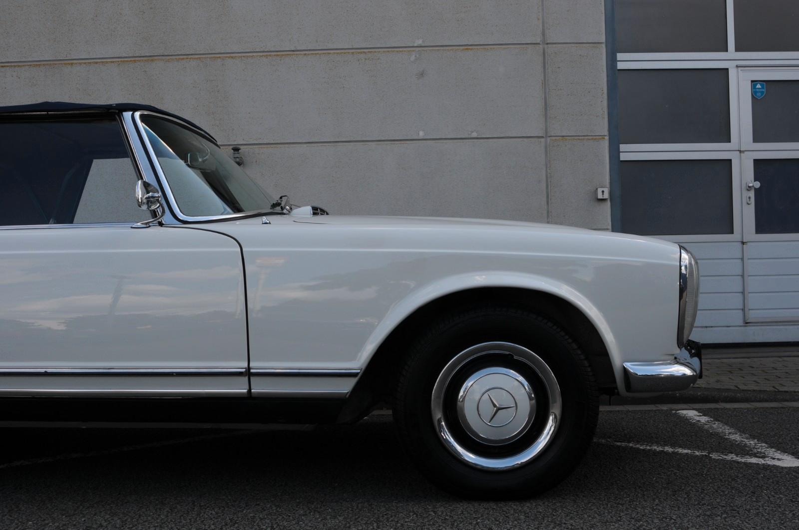 Mercedes-Benz 230 SL W113 / Automatik / deut. Fzg. / 2. Hand