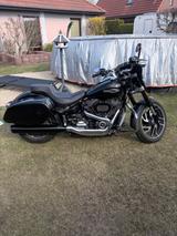 Harley-Davidson Sport Glide 2018 - gebrauchte Motorräder in Rostock