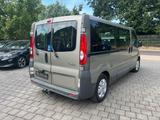Renault Trafic 2.0 dCi UMBAU RAMPE ELEKTR SITZE TÜREN RO - Renault Trafic: 2.0