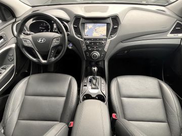 Hyundai SANTA FE - 12