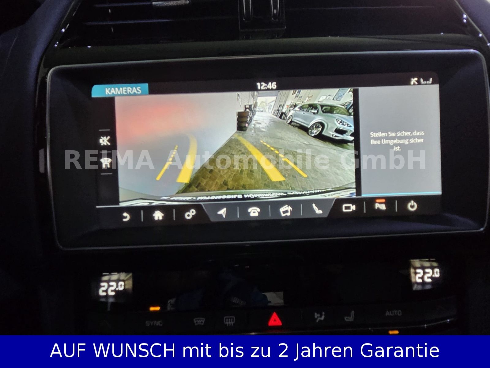 Fahrzeugabbildung Jaguar F-PACE 2,0T Prestige AWD, Pano, Leder, Meridian