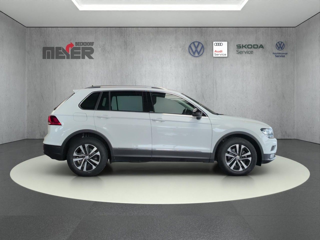 Tiguan IQ.DRIVE 2.0 TDI DSG Klima Navi