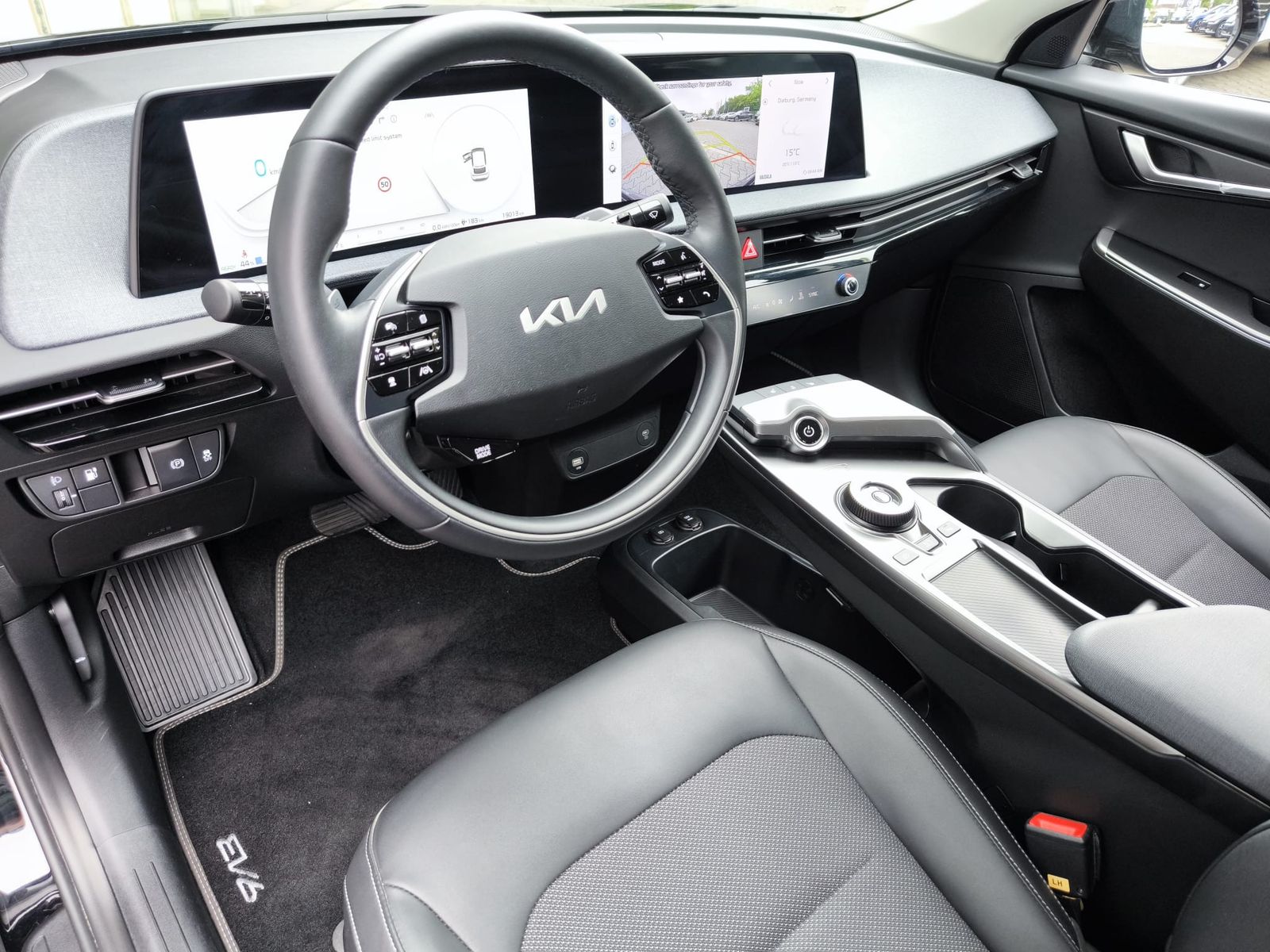 Vehicle image Kia EV6 2WD WERKSGAR+NAVI+LED+SHZ+DAB+KAMERA+ACC+WP+