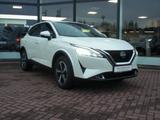 Nissan Qashqai 1.3 MHEV N-Connecta NAVI 4xKAMERA SHZ - mit Benzin-Antrieb: Weiß, Sitzheizung, Geländewagen