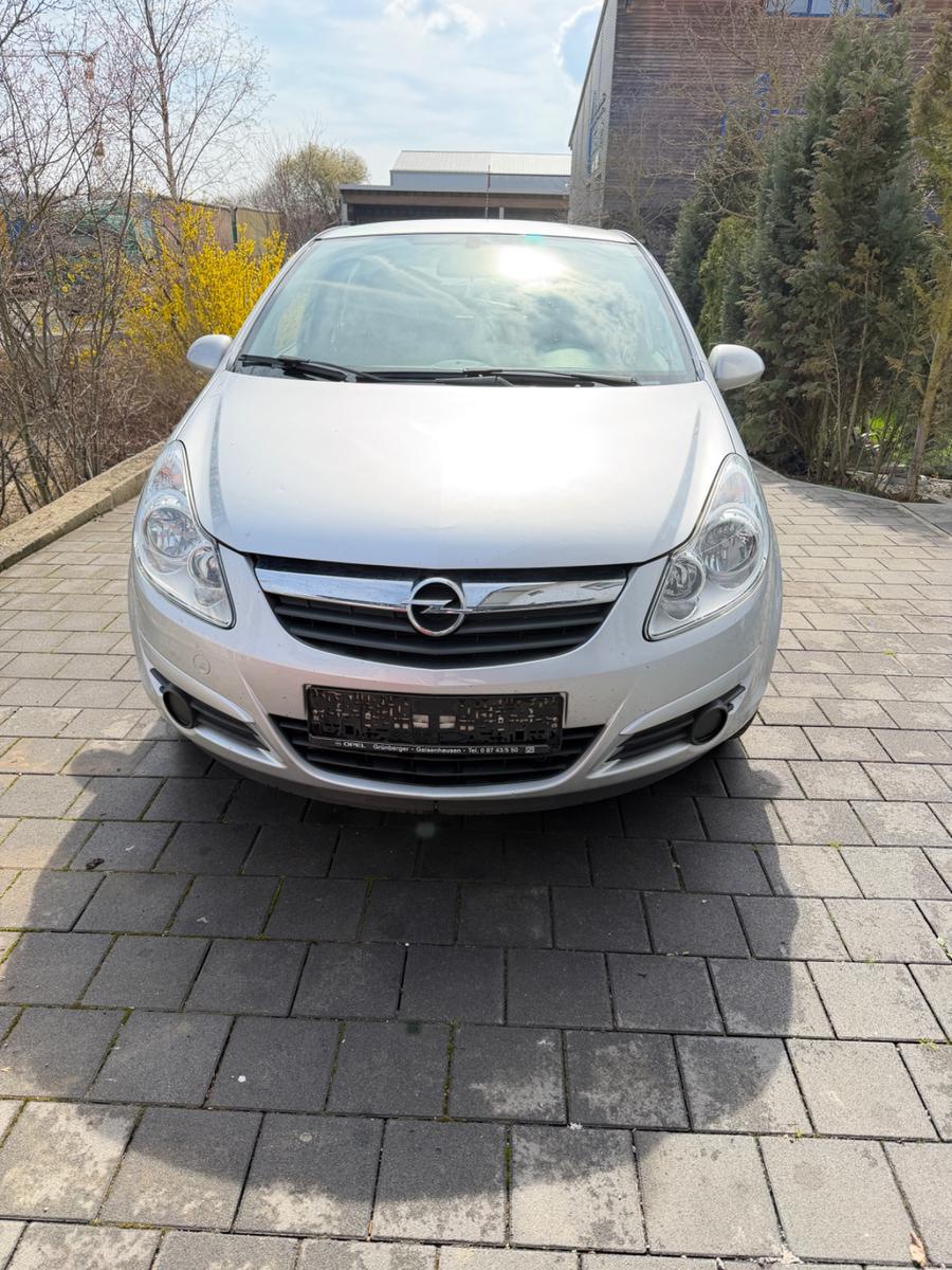 Opel Corsa D Basis