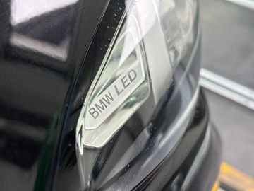 BMW 318i Touring Head-Up DAB LED RFK Tempomat Shz