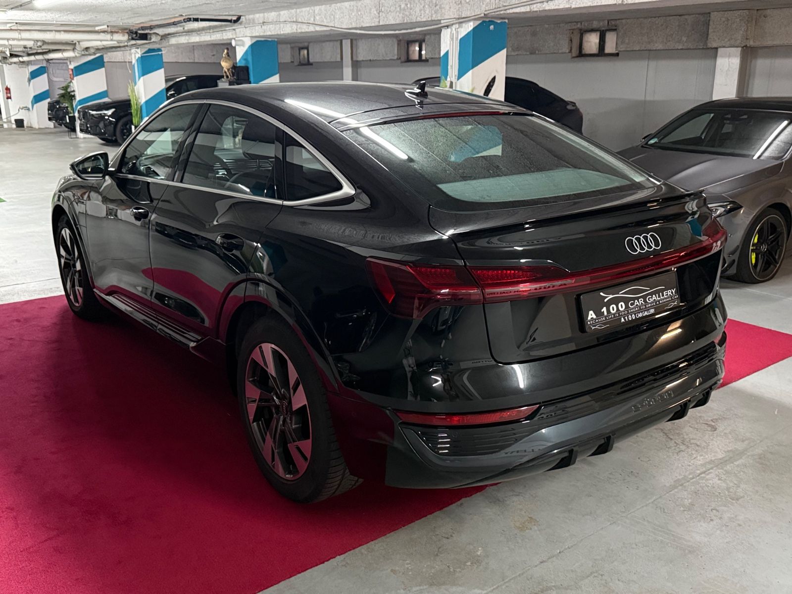 Audi Q8 Sportback e-tron 50 quattro S line foto 4