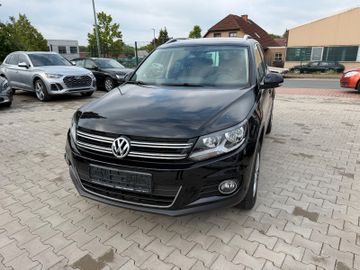 Volkswagen Tiguan - 4