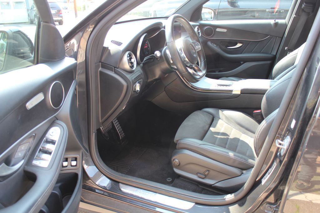 Mercedes-Benz GLC-Coupe 200 4Matic 9G-TRONIC AMG Line foto 5