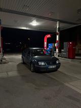 Volkswagen Bora 2.0 Frischer Tüv, Voll Funktionstüchtig  - Volkswagen Bora: 2.0