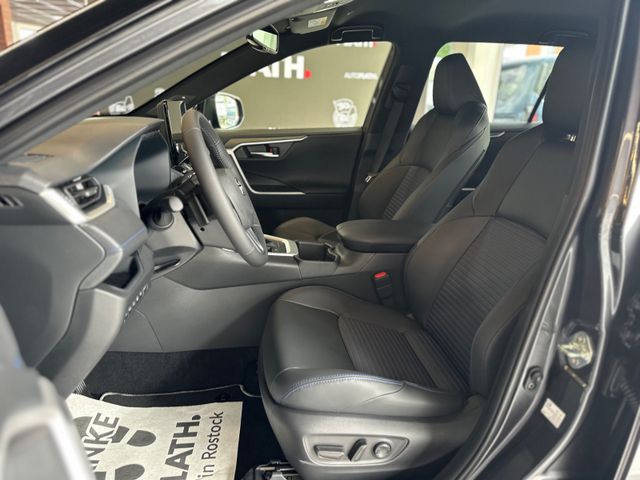 Toyota RAV 4  Style x2 *JBL*360°*Sofort*