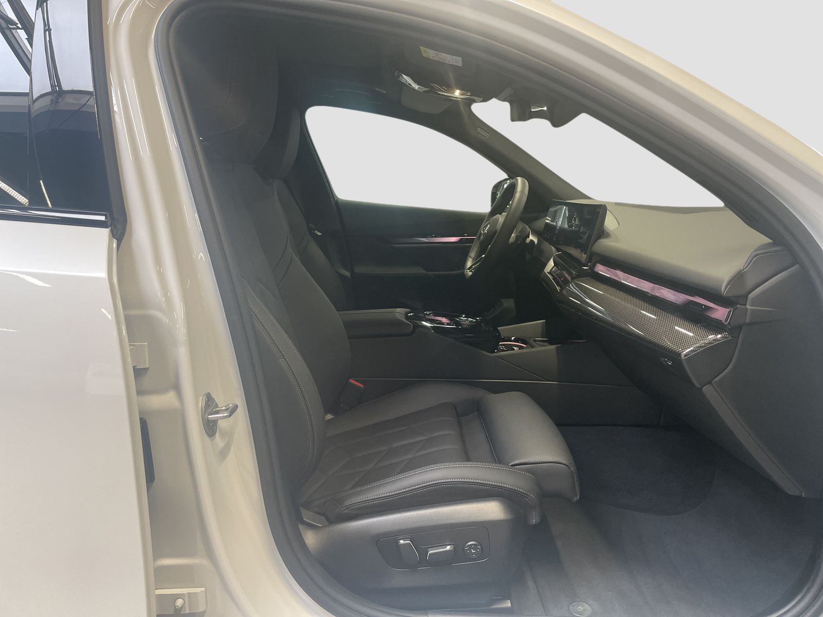 BMW 520 - Bild 11