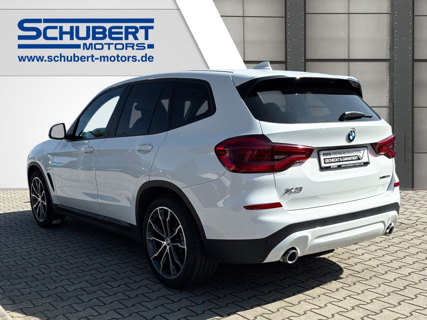 BMW X3 xDrive30e ACC HUD LEDER AHK NAVI PROF DA LED  imagem 3
