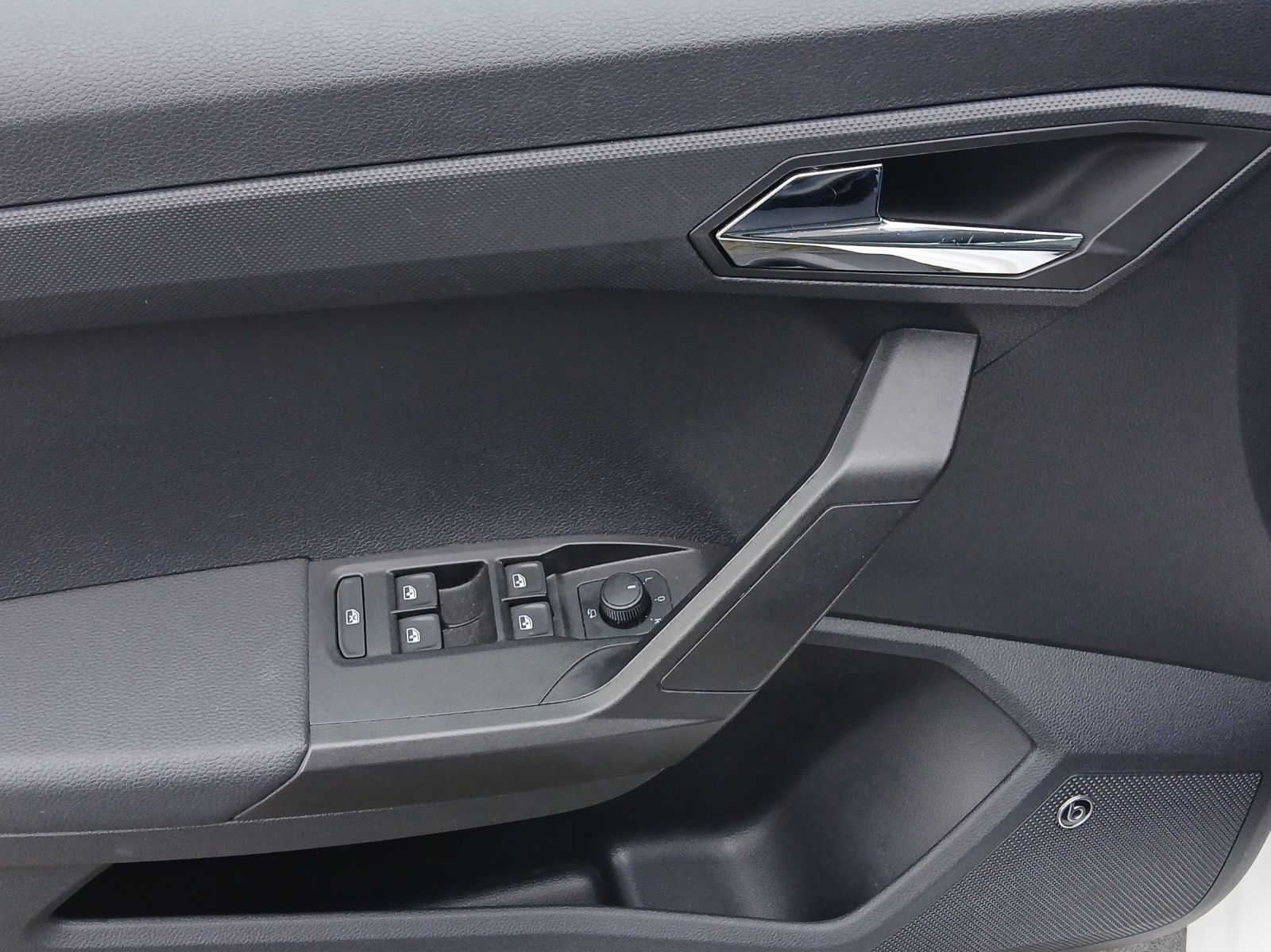 Fahrzeugabbildung SEAT Ibiza TSI DG Style Beats RFK Fast-Lane Climatron