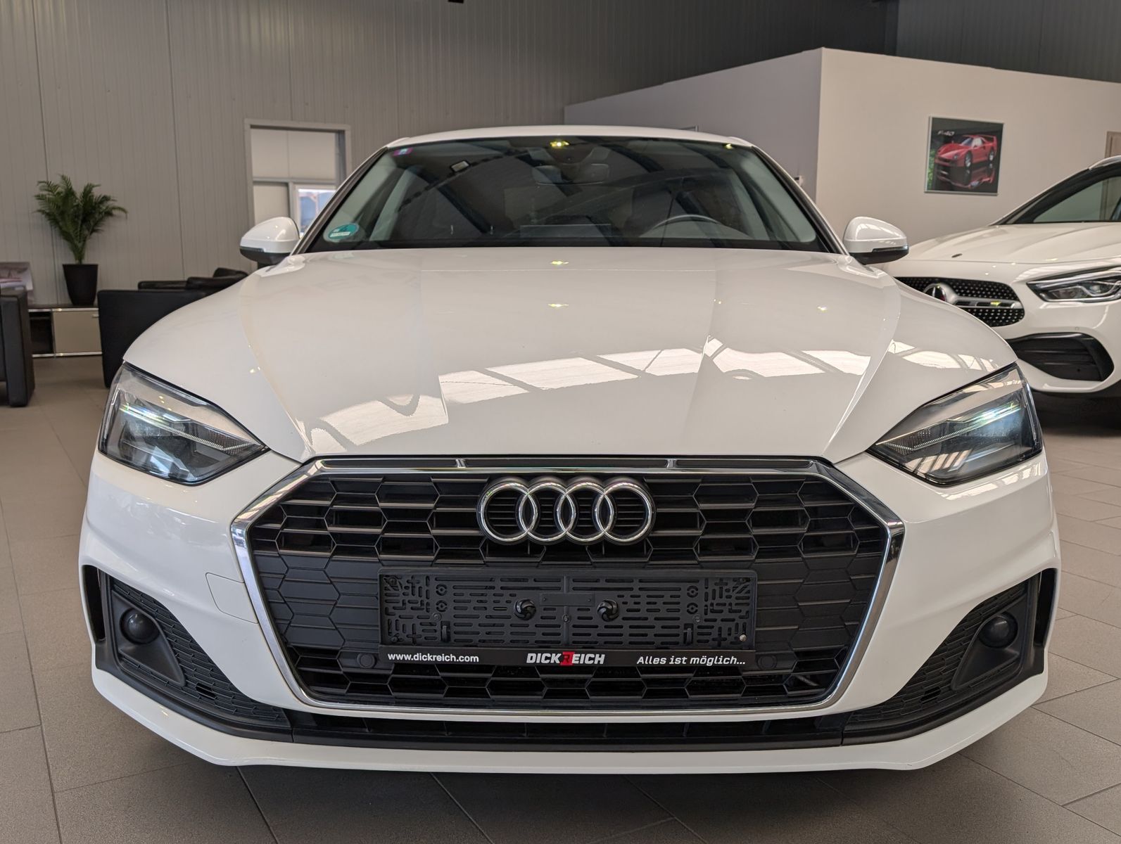 Fahrzeugabbildung Audi A5 40TDI S-tronic LED Sport-Sit SHz PDC Navi AHK