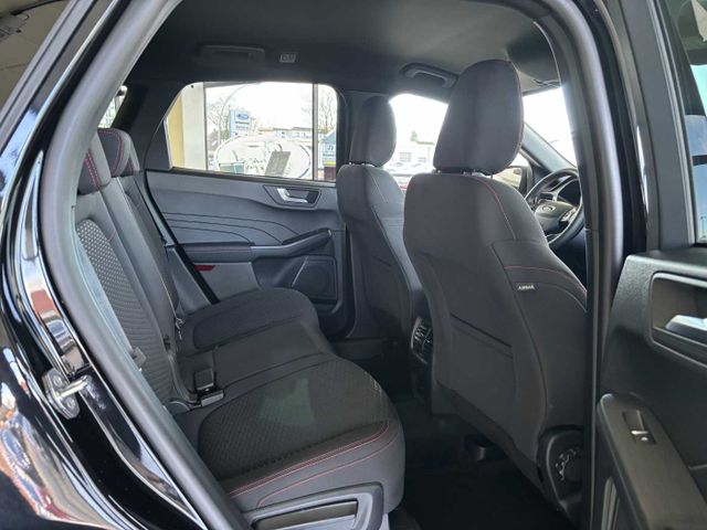 Ford Kuga 1.5 EcoBoost ST-Line Winterpaket