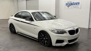 2015 BMW M235 — фото 2