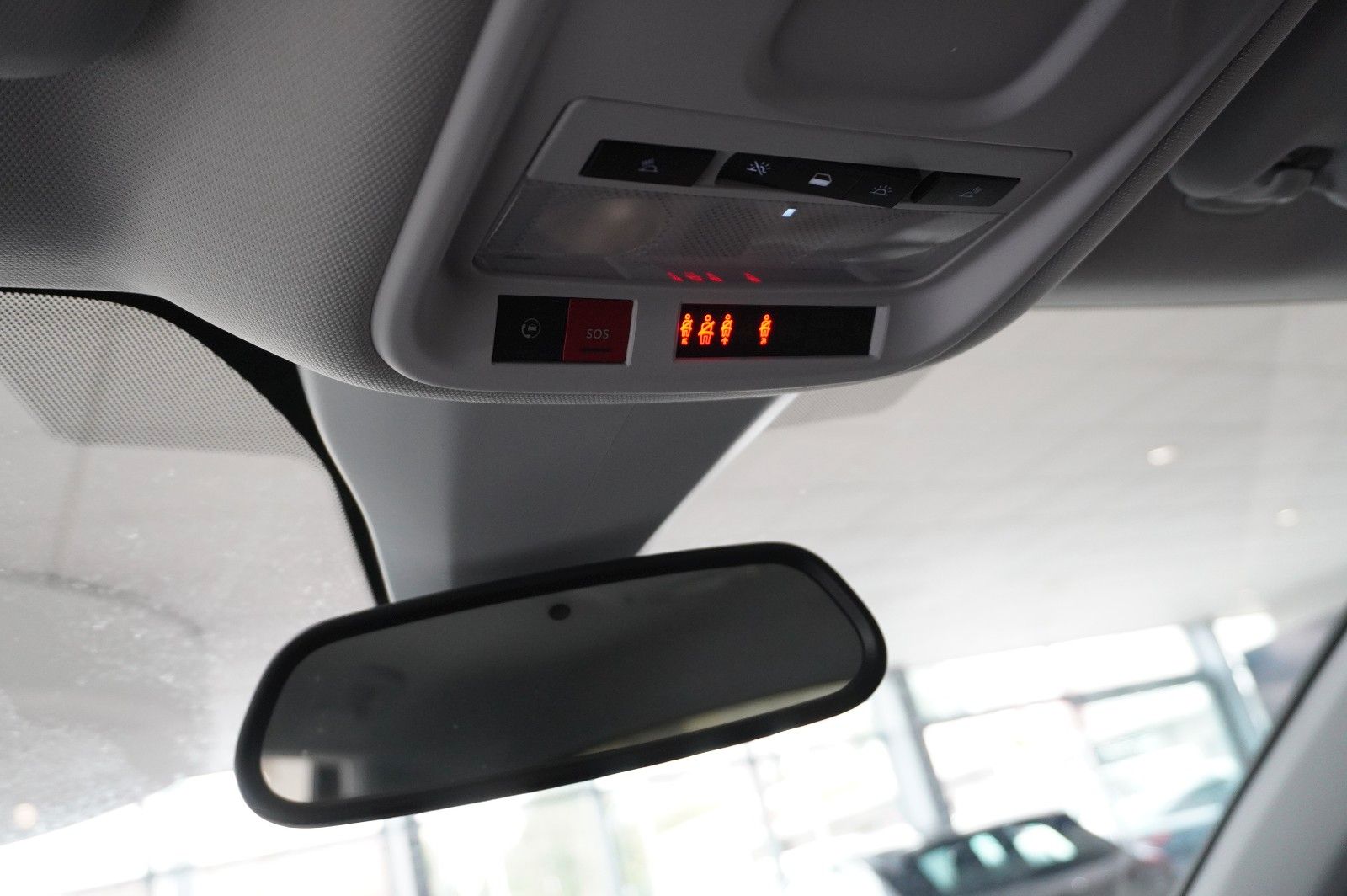 Fahrzeugabbildung Opel Grandland (X) 1.2T GS SPORT NAVI/LED/VIRT./DAB+
