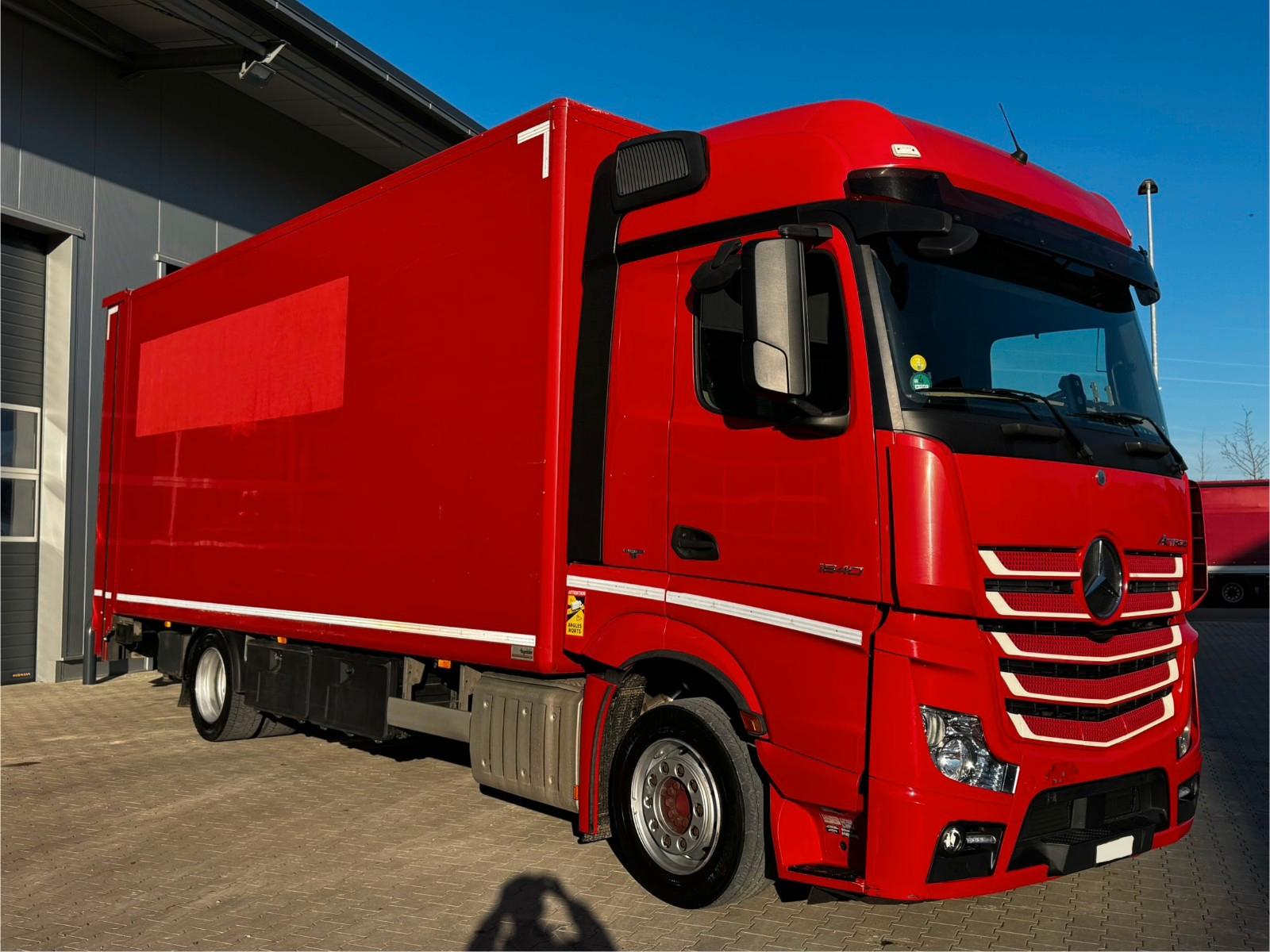 Mercedes-Benz Actros 1840,Retarder,spezieller Möbelkoffer,1. H