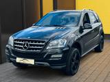 Mercedes-Benz ML 300 CDI 4MATIC+Leder+Memory+Kamera - Mercedes-Benz ML 300 Gebrauchtwagen