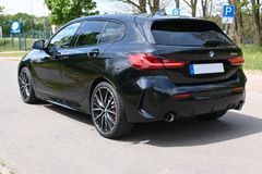 Fahrzeugabbildung BMW 120d M Sport*LED*Shadow-Line*ACC*Kamera*19"