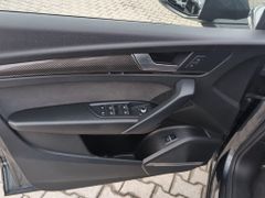 AUDI Q5 TDI 40 quattro S line Virt.Cockpit Rauten