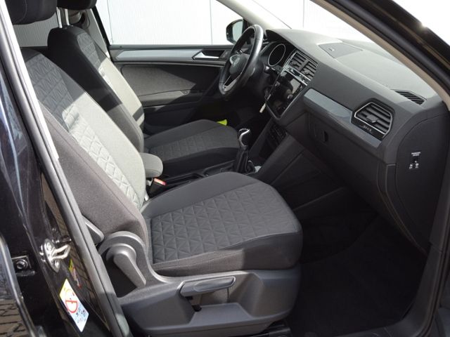 Tiguan 2.0 TDI Life AHK/LED/17-ZOLL/NAVI+VZE/BUS