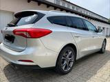 Ford Focus 1,0 EcoBoost 92kW Titanium Turnier Tit... - Ford Focus: 1.9