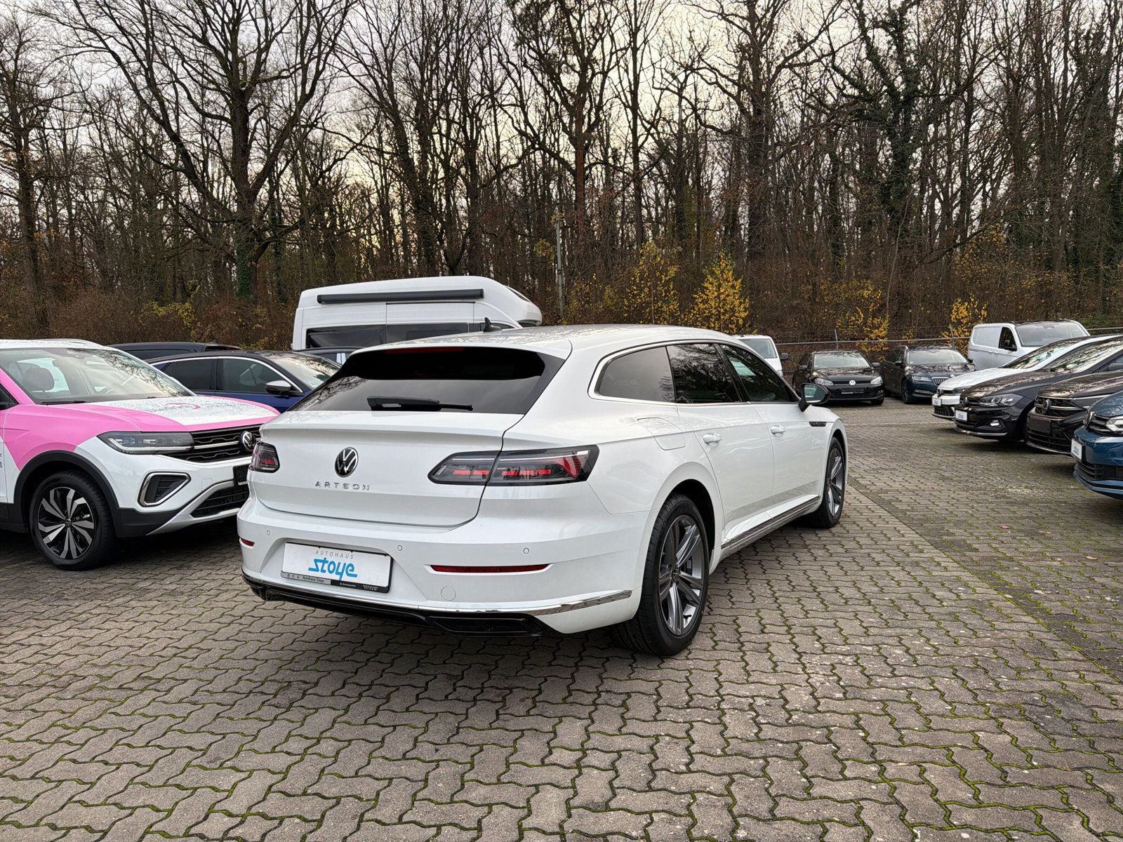 Arteon SB R-Line TDi DSG Navi Matrix AZV R-Line