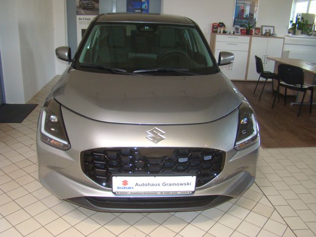 Suzuki Swift 1.2 DUALJET HYBRID Comfort+